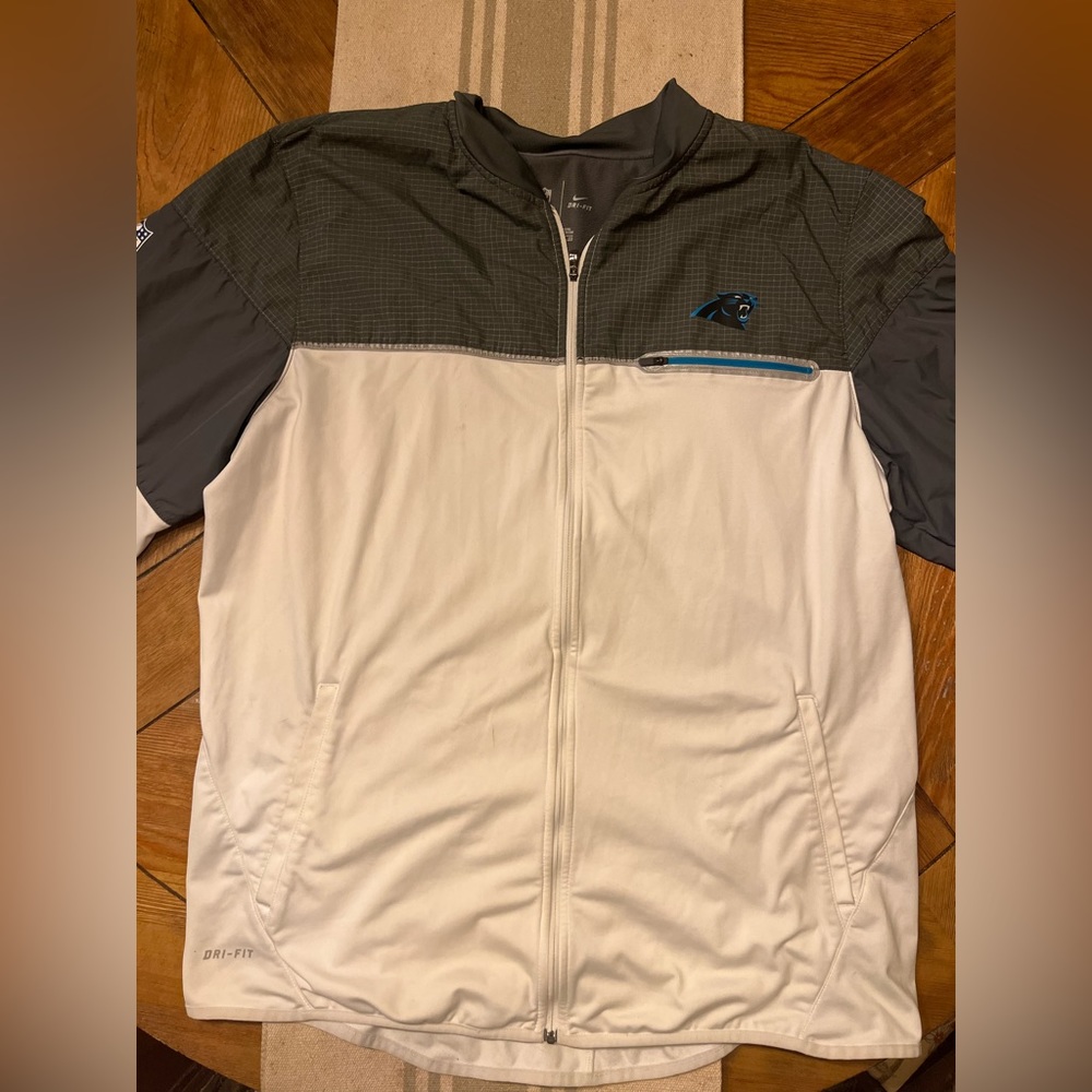 Men’s XL NFL on field gear Carolina panthers windbreaker